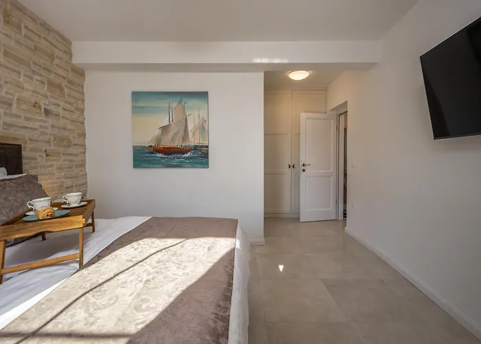 Villa Katarina With Pool Zadar