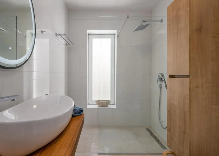 Katarina With Pool 빌라 자다르